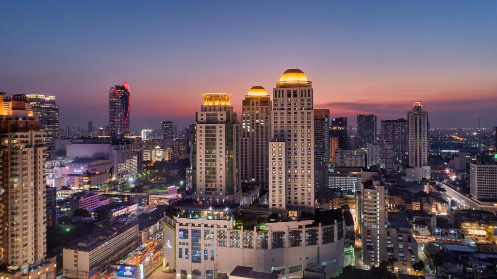 هتل برکلی پراتونام بانکوک